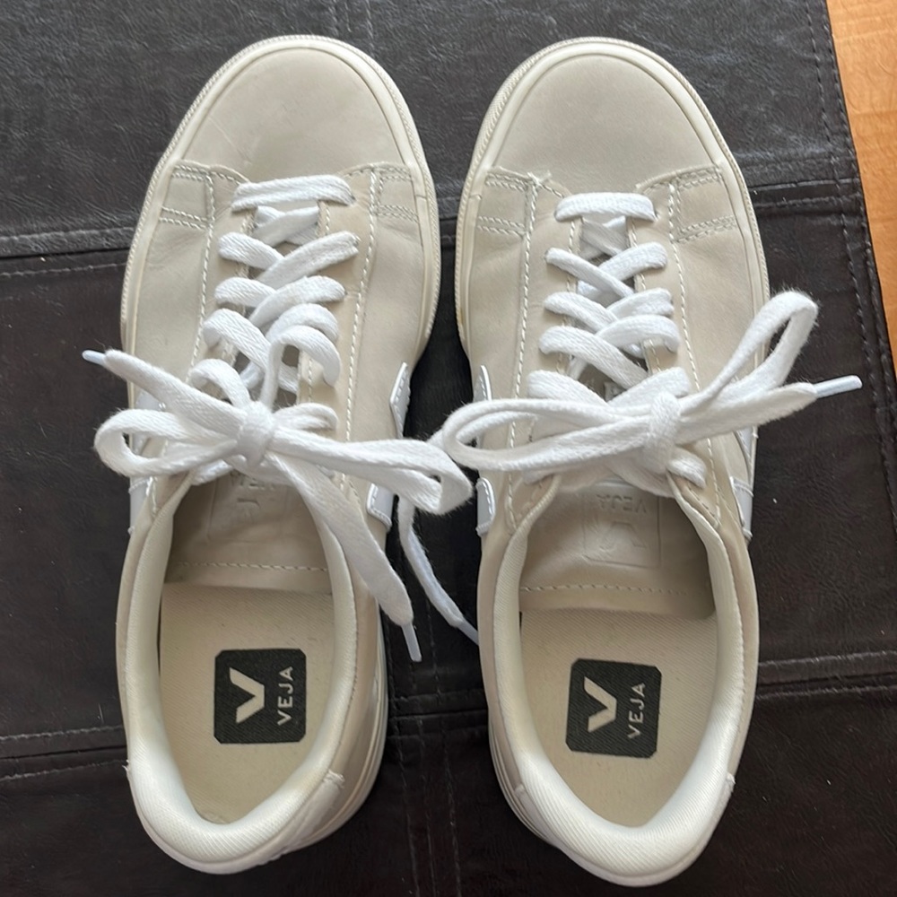 Veja womens nubuck tan leather